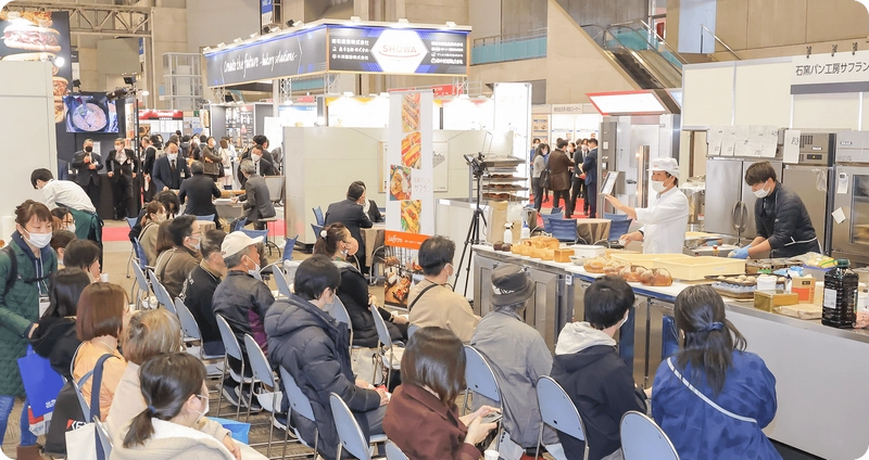 Trade show MOBAC SHOW