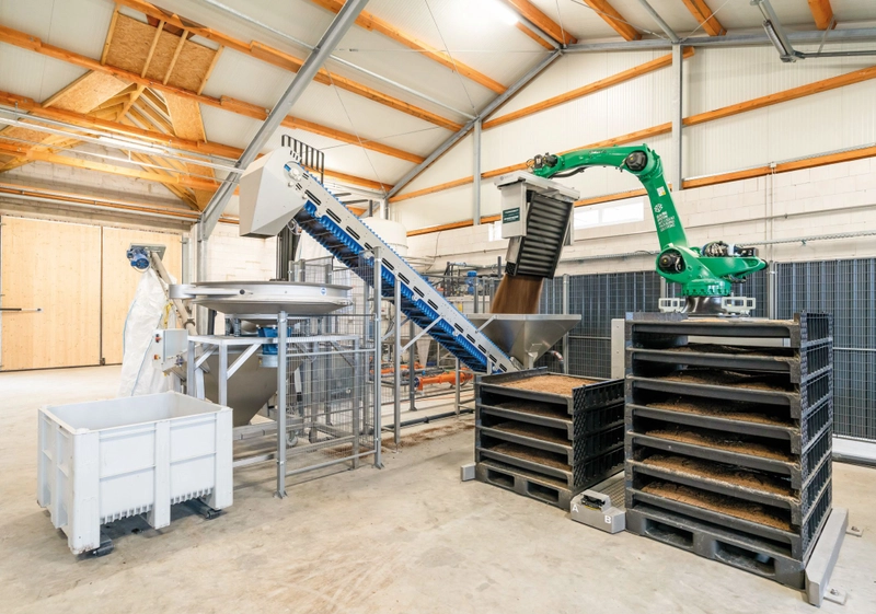 Show Inhouse Farming - Feed & Food