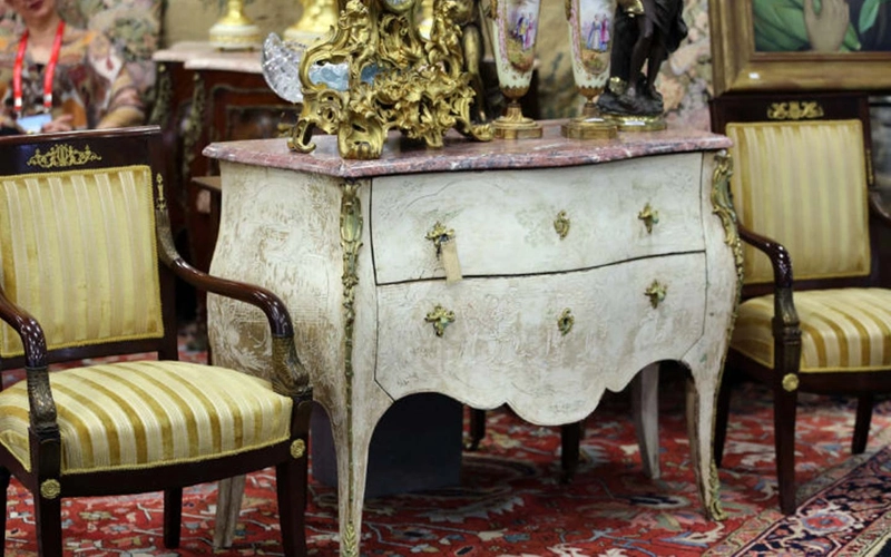 Show The Original Miami Beach Antique Show