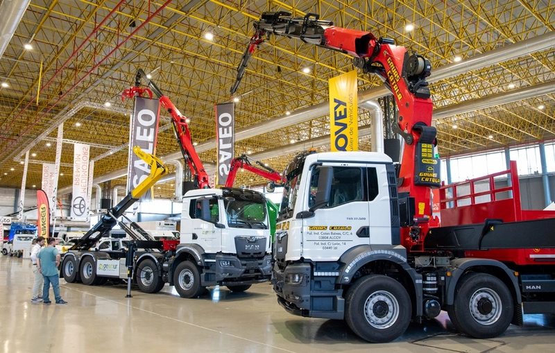 Show EXPOVANS & TRUCKS