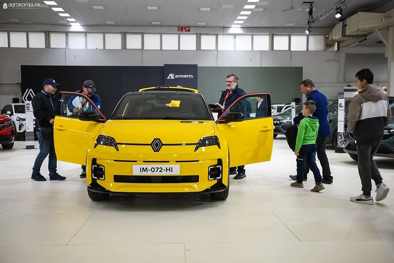 Show AUTOSALON AUTOSHOW