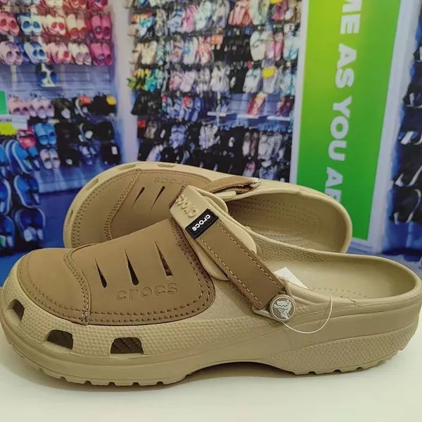 Buy CROCS New Design Unisex Comfortable Clogs Shoes Online Wholesale from Direct Suppliers